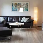 An Der Yachtschule Feriehus *